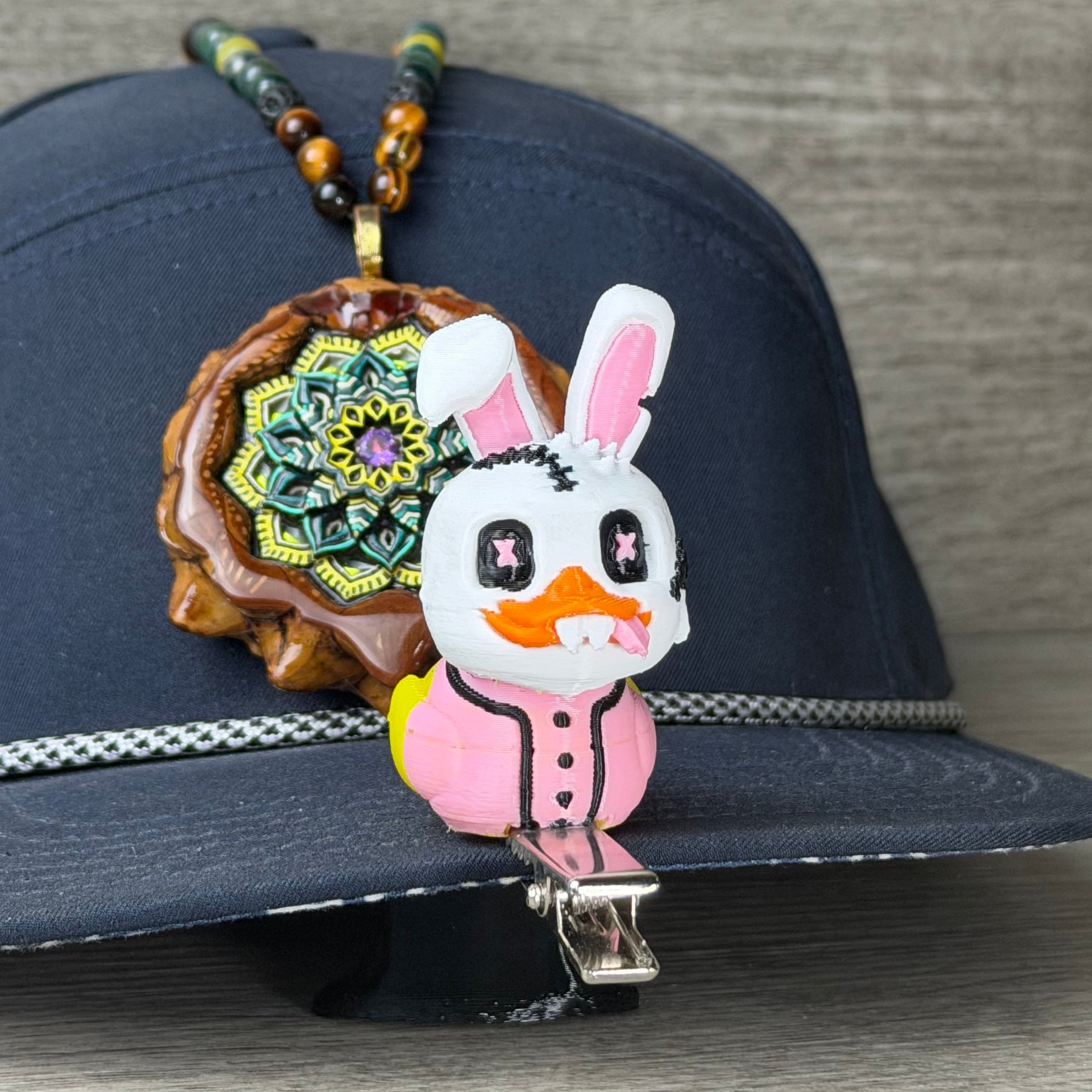 Mini Sippy Duck Hat Clip