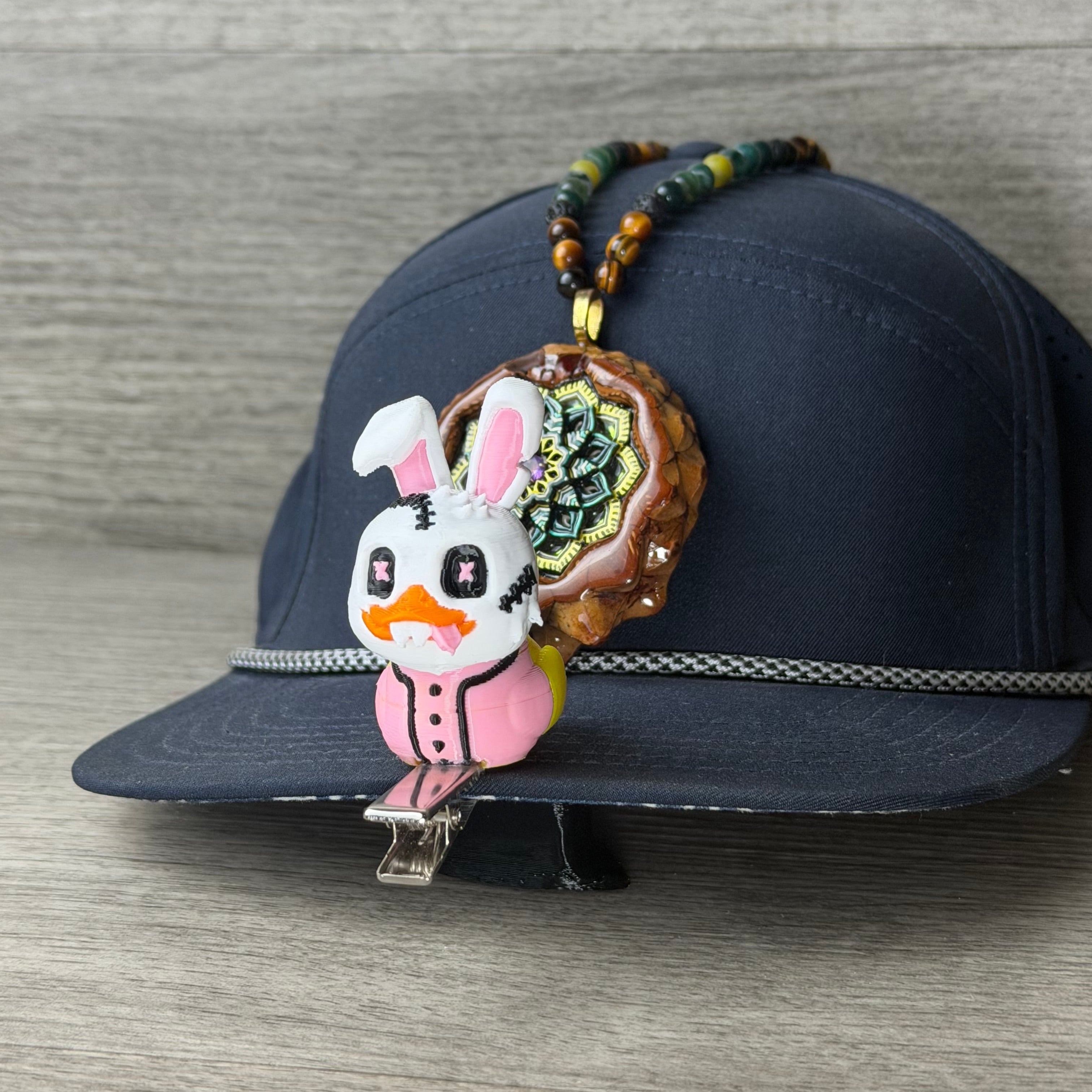 Mini Sippy Duck Hat Clip