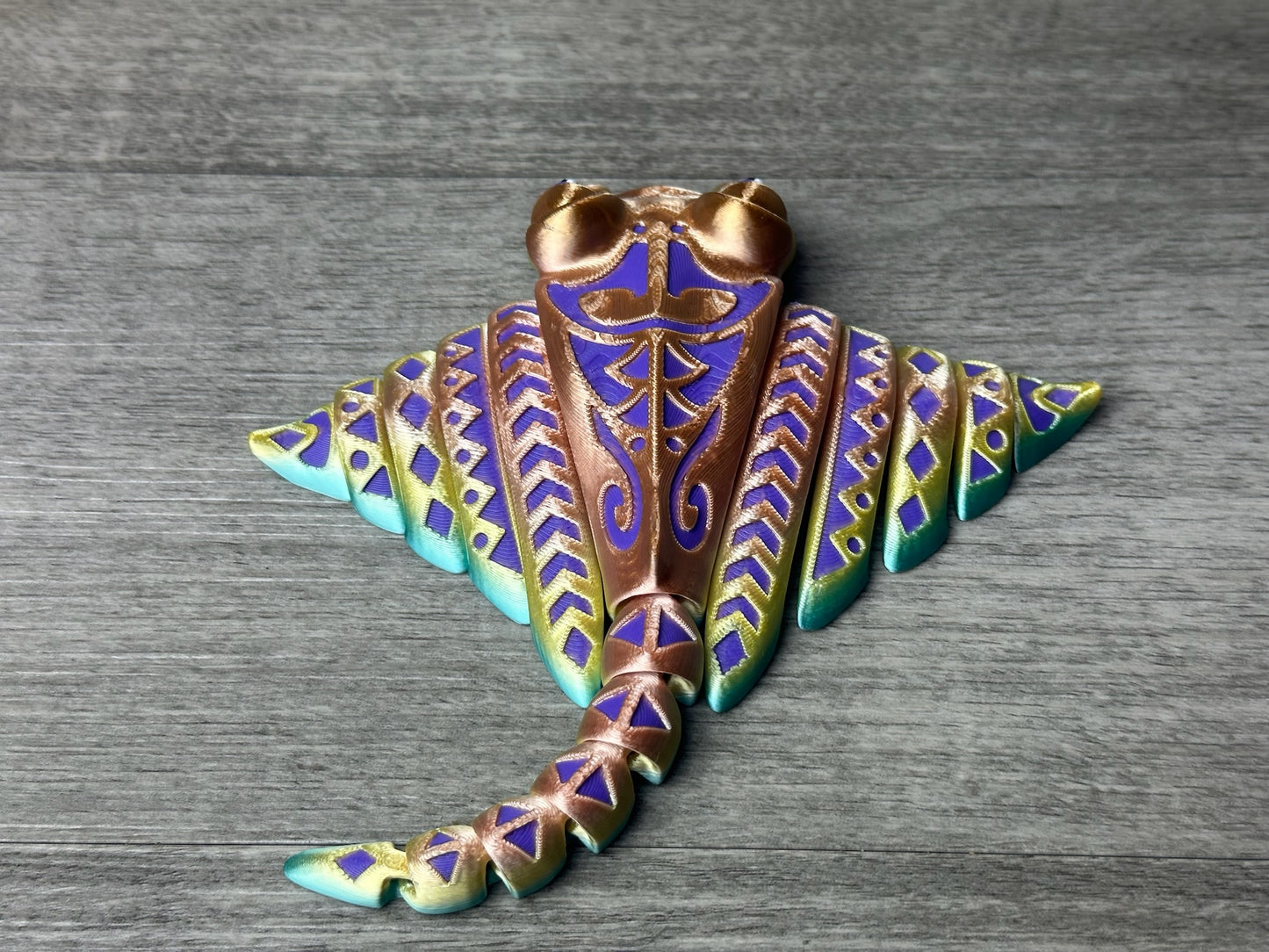 Flexible Manta Ray – Unique Ocean Animal Decor, Perfect Gift for Sea Life Enthusiasts